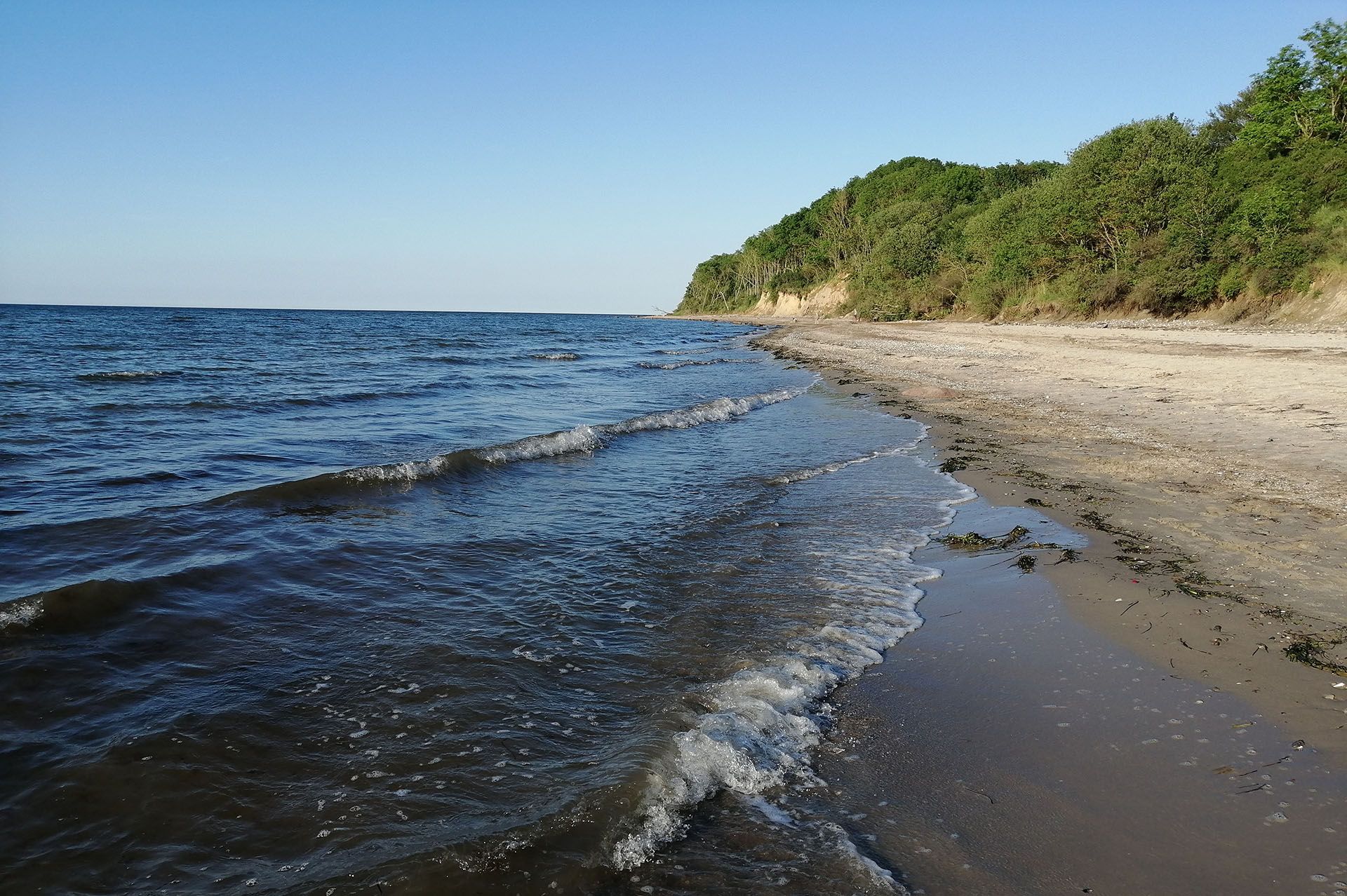 Strand mit Steilküste Brook